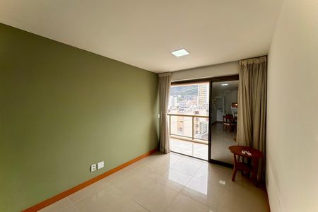 Sala de apartamento para alugar com 3 quartos, 192m² em Flamengo, Rio de Janeiro
