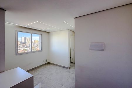 Sala de apartamento para alugar com 2 quartos, 37m² em Cambuci, São Paulo