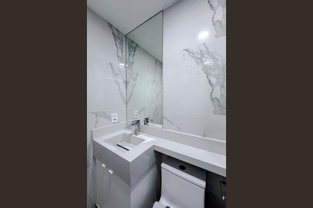 Apartamento para alugar com 37m², 2 quartos e sem vagaBanheiro