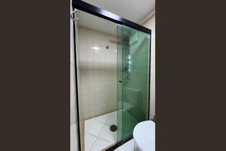 Apartamento à venda com 60m², 2 quartos e 1 vaga Apartamento à venda com 60m², 2 quartos e 1 vagaBanheiro