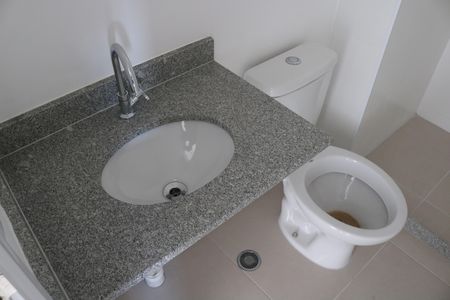 Apartamento à venda com 40m², 2 quartos e sem vagaBanheiro