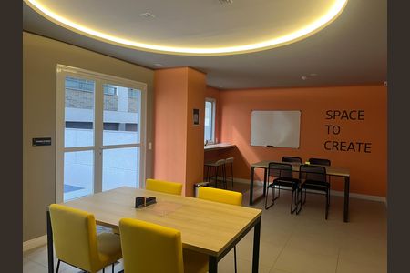 Apartamento à venda com 40m², 2 quartos e sem vaga Apartamento à venda com 40m², 2 quartos e sem vagaCoworking