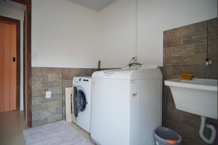 Casa para alugar com 96m², 3 quartos e 1 vagaÁrea de Serviço