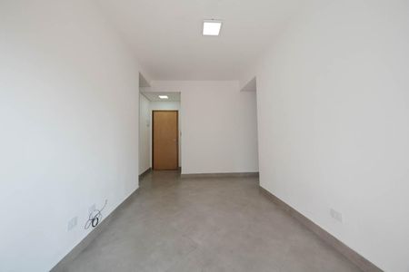 Apartamento para alugar com 55m², 2 quartos e sem vagaSala
