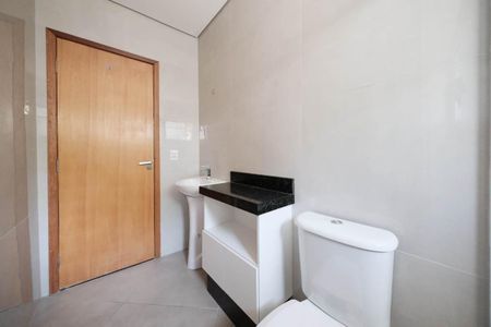 Apartamento para alugar com 55m², 2 quartos e sem vagaBanheiro