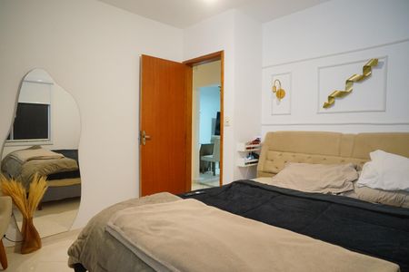 Casa para alugar com 60m², 2 quartos e 2 vagas Casa para alugar com 60m², 2 quartos e 2 vagasQuarto 2