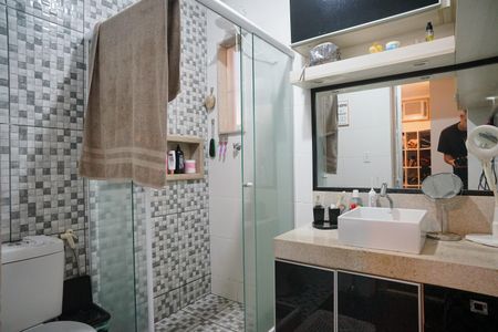 Casa para alugar com 60m², 2 quartos e 2 vagas Casa para alugar com 60m², 2 quartos e 2 vagasBanheiro do Quarto 2