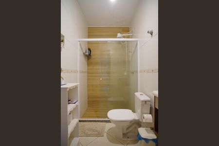 Casa para alugar com 60m², 2 quartos e 2 vagas Casa para alugar com 60m², 2 quartos e 2 vagasBanheiro Social