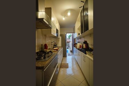Casa para alugar com 60m², 2 quartos e 2 vagas Casa para alugar com 60m², 2 quartos e 2 vagasCozinha