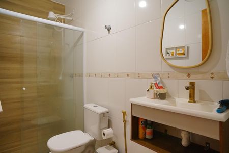 Casa para alugar com 60m², 2 quartos e 2 vagas Casa para alugar com 60m², 2 quartos e 2 vagasBanheiro Social