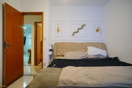 Casa para alugar com 60m², 2 quartos e 2 vagas Casa para alugar com 60m², 2 quartos e 2 vagasQuarto 2