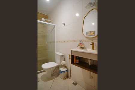 Casa para alugar com 60m², 2 quartos e 2 vagas Casa para alugar com 60m², 2 quartos e 2 vagasBanheiro Social