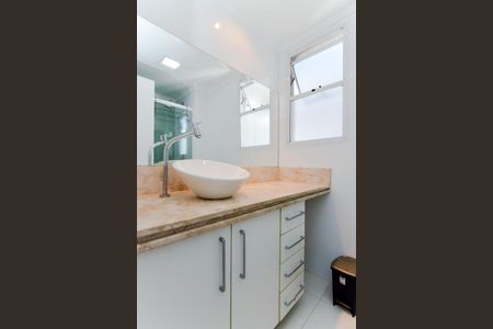Apartamento para alugar com 120m², 3 quartos e 1 vagaBanheiro
