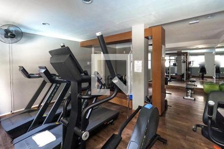 Apartamento para alugar com 120m², 3 quartos e 1 vaga Apartamento para alugar com 120m², 3 quartos e 1 vagaAcademia
