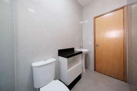 Apartamento para alugar com 54m², 2 quartos e sem vagaBanheiro