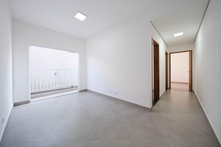 Sala de apartamento para alugar com 2 quartos, 54m² em Vila Talarico, São Paulo