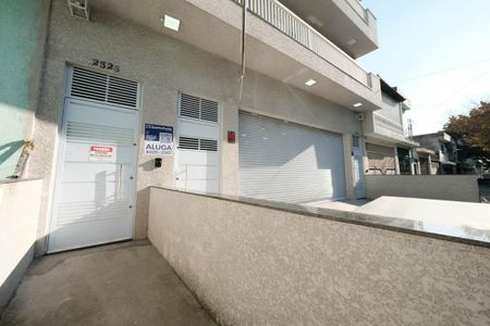 Apartamento para alugar com 54m², 2 quartos e sem vagaFachada