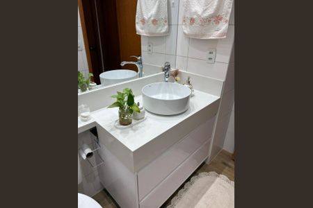 Apartamento para alugar com 94m², 3 quartos e 3 vagas Apartamento para alugar com 94m², 3 quartos e 3 vagasBanheiro social