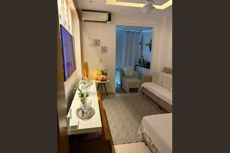 Apartamento para alugar com 94m², 3 quartos e 3 vagas Apartamento para alugar com 94m², 3 quartos e 3 vagasSala