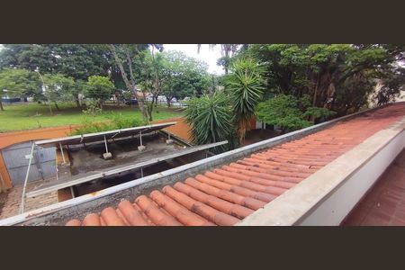 Casa à venda com 1100m², 3 quartos e 2 vagas Casa à venda com 1100m², 3 quartos e 2 vagasVista