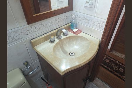 Apartamento para alugar com 49m², 2 quartos e 1 vaga Apartamento para alugar com 49m², 2 quartos e 1 vagaBanheiro