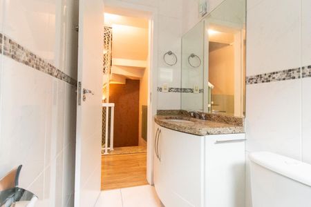 Casa à venda com 141m², 3 quartos e 1 vagaBanheiro Social