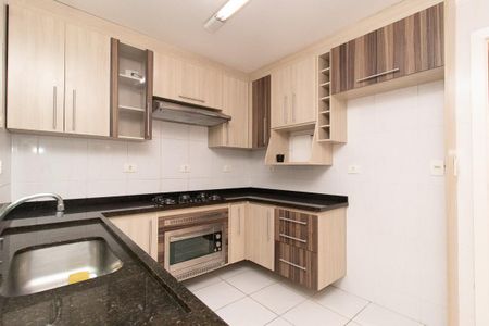 Casa à venda com 141m², 3 quartos e 1 vagaCozinha - Armários