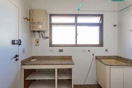 Apartamento à venda com 114m², 2 quartos e 2 vagas Apartamento à venda com 114m², 2 quartos e 2 vagasÁrea de Serviço