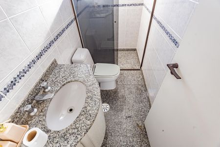 Apartamento à venda com 114m², 2 quartos e 2 vagas Apartamento à venda com 114m², 2 quartos e 2 vagasBanheiro Social
