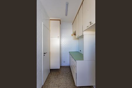 Apartamento à venda com 114m², 2 quartos e 2 vagas Apartamento à venda com 114m², 2 quartos e 2 vagasÁrea de Serviço