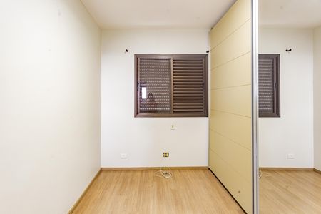 Apartamento à venda com 114m², 2 quartos e 2 vagas Apartamento à venda com 114m², 2 quartos e 2 vagasQuarto