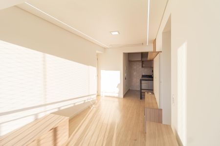 Sala de apartamento à venda com 2 quartos, 45m² em Presidente Altino, Osasco