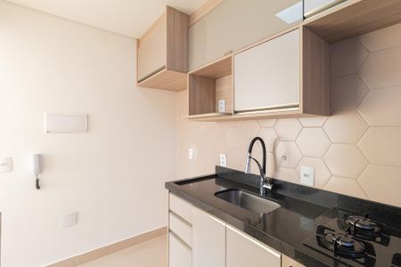 Apartamento à venda com 45m², 2 quartos e 2 vagas Apartamento à venda com 45m², 2 quartos e 2 vagasCozinha e área de serviço