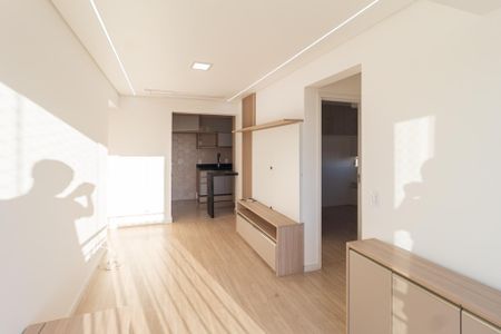 Sala de apartamento à venda com 2 quartos, 45m² em Presidente Altino, Osasco