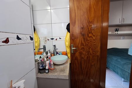 Apartamento à venda com 54m², 2 quartos e 1 vaga Apartamento à venda com 54m², 2 quartos e 1 vagaBanheiro da Suíte