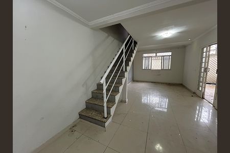 Sala de casa para alugar com 3 quartos, 180m² em Anchieta, Nilópolis