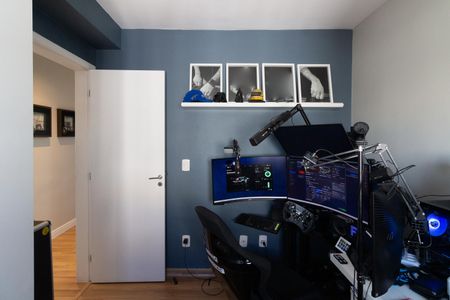 Apartamento à venda com 82m², 3 quartos e 2 vagasQuarto 2