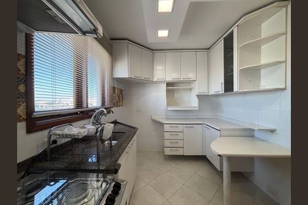 Apartamento à venda com 125m², 2 quartos e 1 vagaCozinha