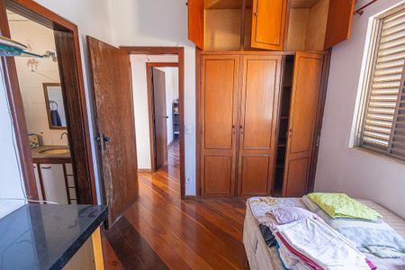 Apartamento para alugar com 130m², 4 quartos e 3 vagas Apartamento para alugar com 130m², 4 quartos e 3 vagasSuíte