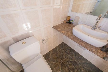 Apartamento para alugar com 130m², 4 quartos e 3 vagas Apartamento para alugar com 130m², 4 quartos e 3 vagasBanheiro da suíte 2