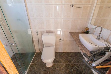 Apartamento para alugar com 130m², 4 quartos e 3 vagas Apartamento para alugar com 130m², 4 quartos e 3 vagasBanheiro da suíte 2