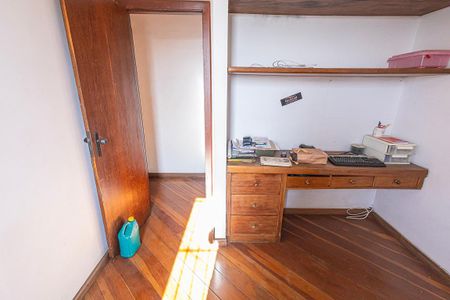 Apartamento para alugar com 130m², 4 quartos e 3 vagas Apartamento para alugar com 130m², 4 quartos e 3 vagasQuarto 2