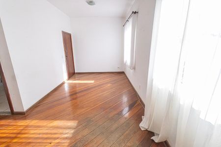 sala de apartamento para alugar com 4 quartos, 130m² em Santa Amelia, Belo Horizonte