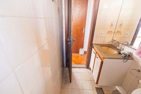 Apartamento para alugar com 130m², 4 quartos e 3 vagas Apartamento para alugar com 130m², 4 quartos e 3 vagasBanheiro social