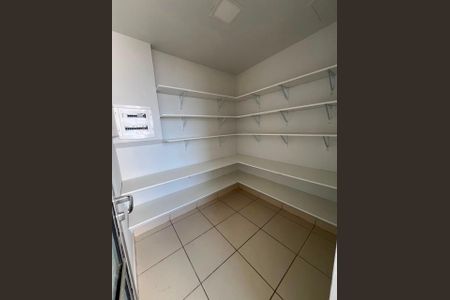 Apartamento para alugar com 135m², 4 quartos e 3 vagasDespensa