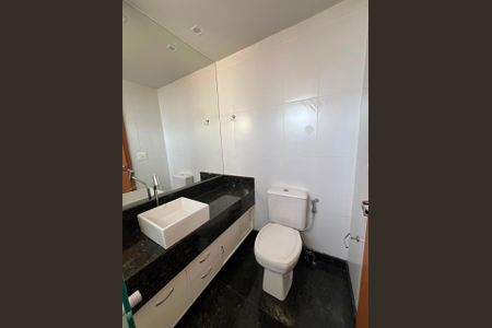 Apartamento para alugar com 135m², 4 quartos e 3 vagasbanheiro 1 