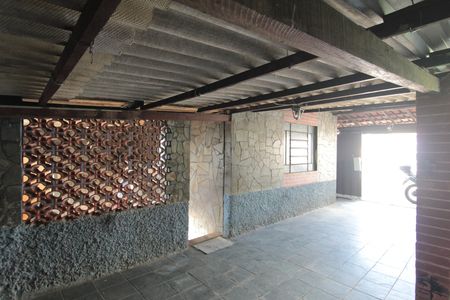 Casa para alugar com 200m², 3 quartos e 2 vagasGaragem