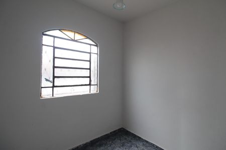 Casa para alugar com 200m², 3 quartos e 2 vagasQuarto 2