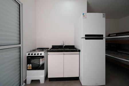 Kitnet de kitnet/studio para alugar com 1 quarto, 30m² em Vila Talarico, São Paulo