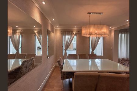 Casa para alugar com 165m², 3 quartos e 2 vagasSala de jantar 